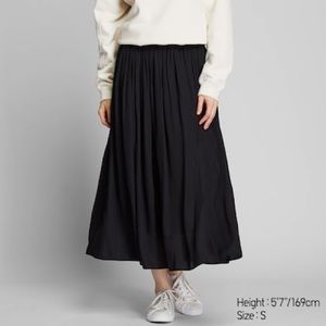 Uniqlo Navy Women Gathered Long Skirt size Large